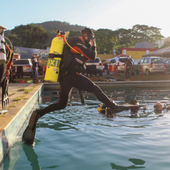 CBMSC avança na qualificação do mergulho operacional com certificação internacional de instrutores