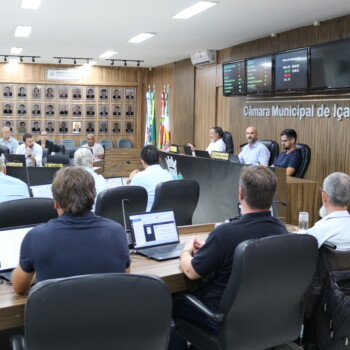 Abono às regentes das turmas de 1º e 2º ano em razão dos resultados da avaliação estadual de alfabetização é aprovado pelo Legislativo