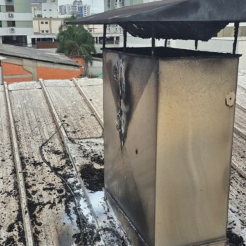 Incêndio em comércio mobiliza bombeiros no Centro de Criciúma