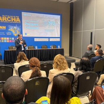 Prefeitos da Amrec participam da Marcha a Brasília em Defesa dos Municípios