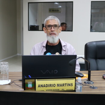 Readequação de vagas para estacionamento é sugerido pelo vereador Anadírio Martins
