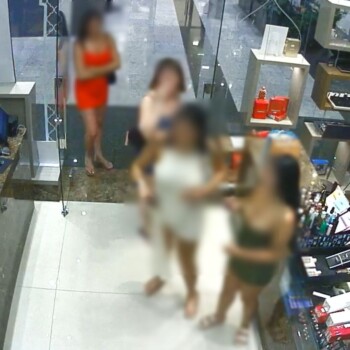 Polícia Civil de Criciúma desarticula grupo e prende dupla responsável por roubos, extorsões e fraudes com cartões em Shopping