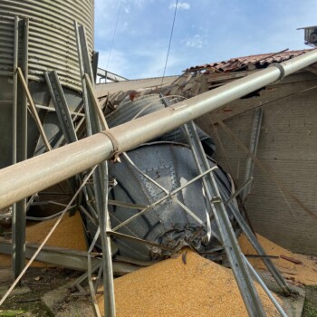 Trabalhador fica ferido após desabamento de silo em empresa de São Ludgero
