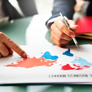 Novo tarifaço dos EUA aponta União Europeia como oportunidade de diversificação comercial para negócios brasileiros