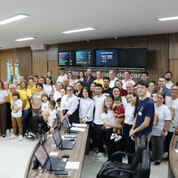 Comunidade recebe moção pelos 75 anos da Capela Santa Bárbara