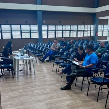 Prefeitura de Içara arrecada R$ 315 mil em leilão de veículos e máquinas pesadas
