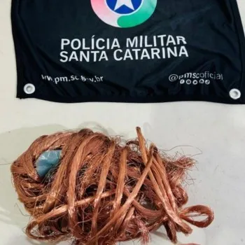 Homem é detido por furto de fios e leva PM até suspeito de receptação em Araranguá