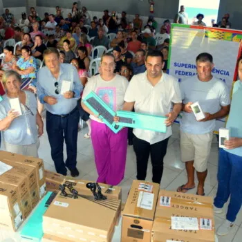 Colônia de Pescadores Z33 recebe equipamentos e promove encontro sobre financiamento para a categoria